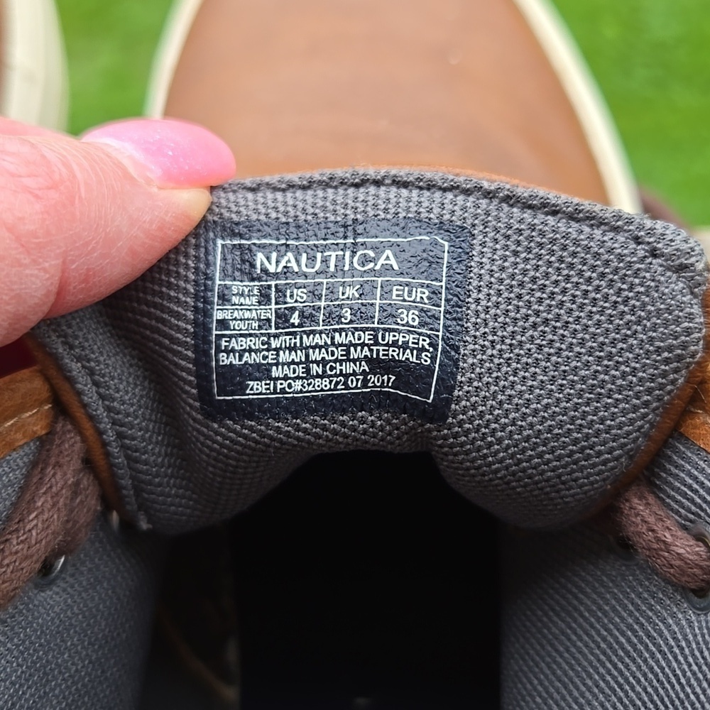 NAUTICA Mens Youth Sz 4 Brown Faux Leather Breakwater Ankle Chukka Lace Up UC - Picture 5 of 9